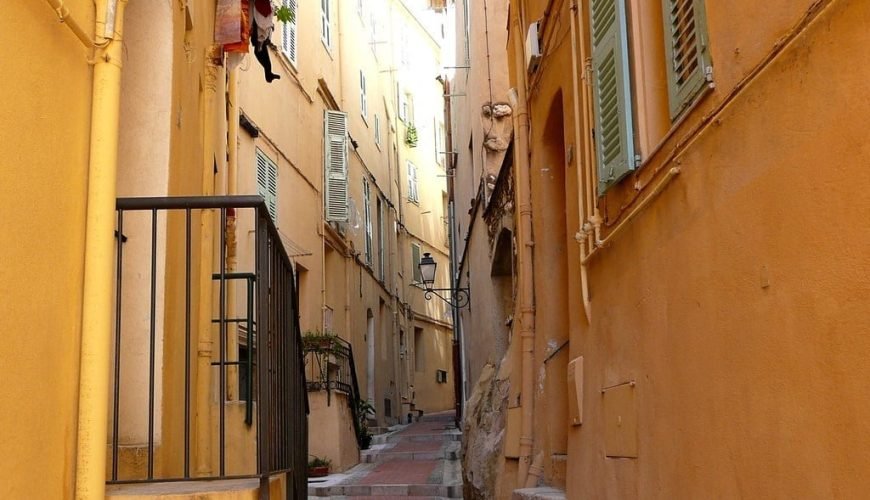Where to sleep in Menton? The best places to stay