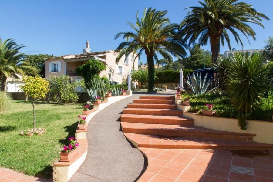 Villa 4 Seasons