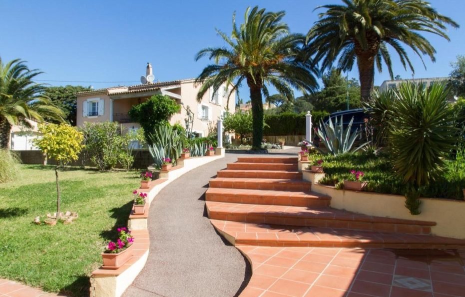 Villa 4 Seasons