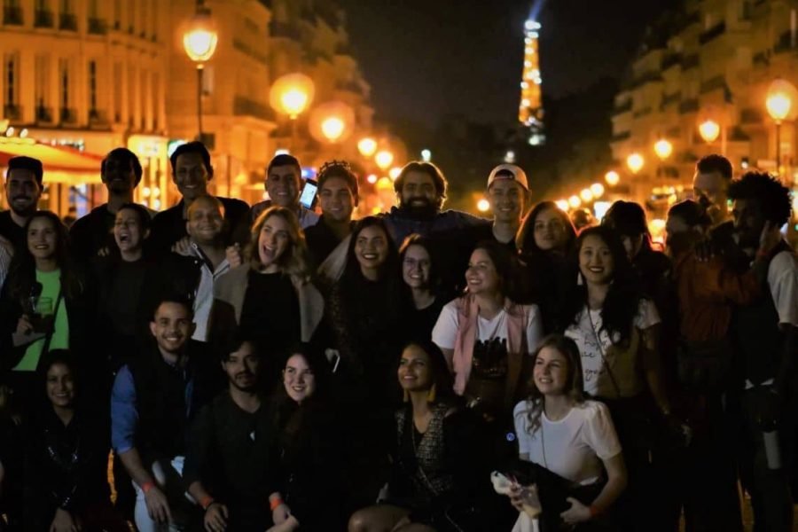 bar pub crawl paris france 